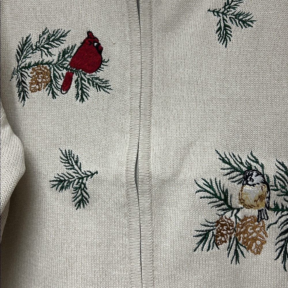 FAST SHIPPER - Christmas 🎄 Embroidered Cream Cardigan Sweater with Bird Design - Picture 2 of 5